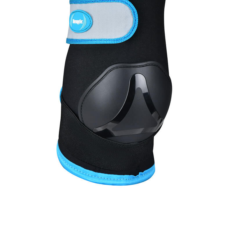 Weatherbeeta Therapy-Tec Stable Boot Wraps Black/Blue protect horse legs with ceramic-infused pads.