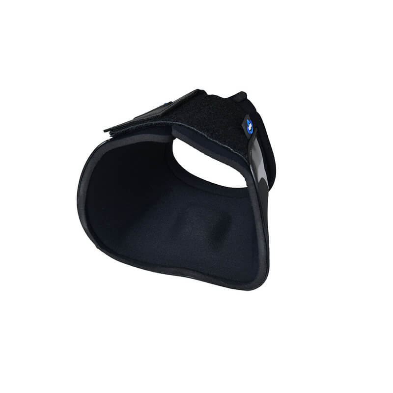 Weatherbeeta Tough-Tec Impact Bell Boots Black, ideal for protecting horse hooves.