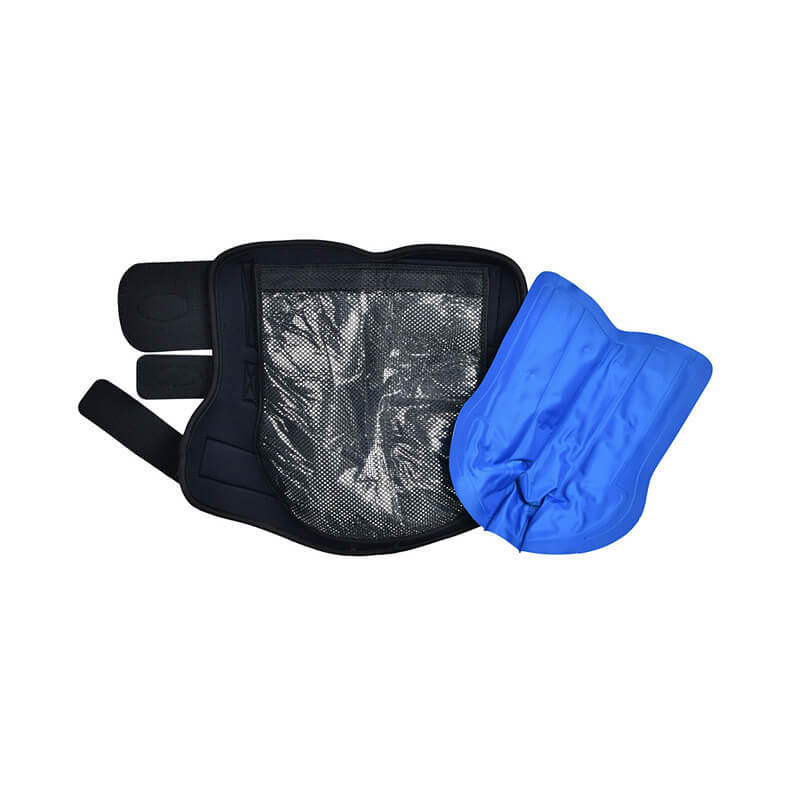 Weatherbeeta Therapy-Tec II Ultra Cool Ice Boots Black for equine recovery with mesh pocket.