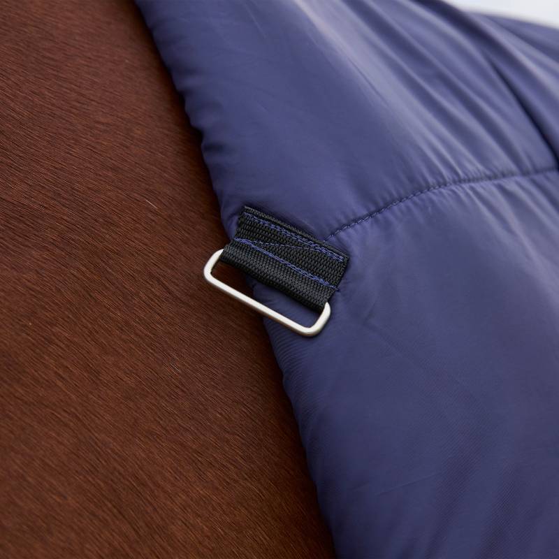 Weatherbeeta Comfitec Prelim Combo Neck 220g navy plaid rug on a brown horse.