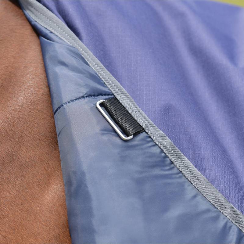 Close-up of a Weatherbeeta Comfitec Tyro Turnout Rug 50g on a chestnut horse.