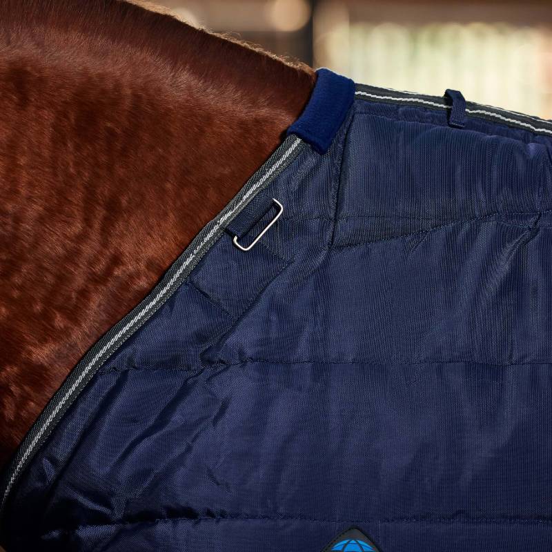 Close-up of a horse in a Weatherbeeta Comfitec PP Channel Quilt 220g navy stable rug.