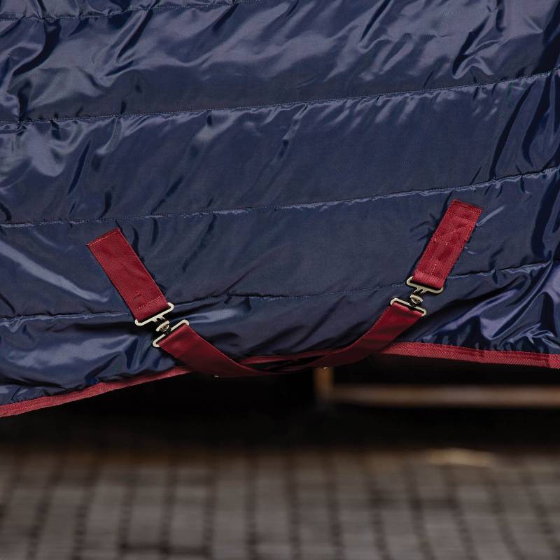 Close-up of a Weatherbeeta Comfitec 210D Stable Rug Combo Neck 100g in Navy/Burgundy.