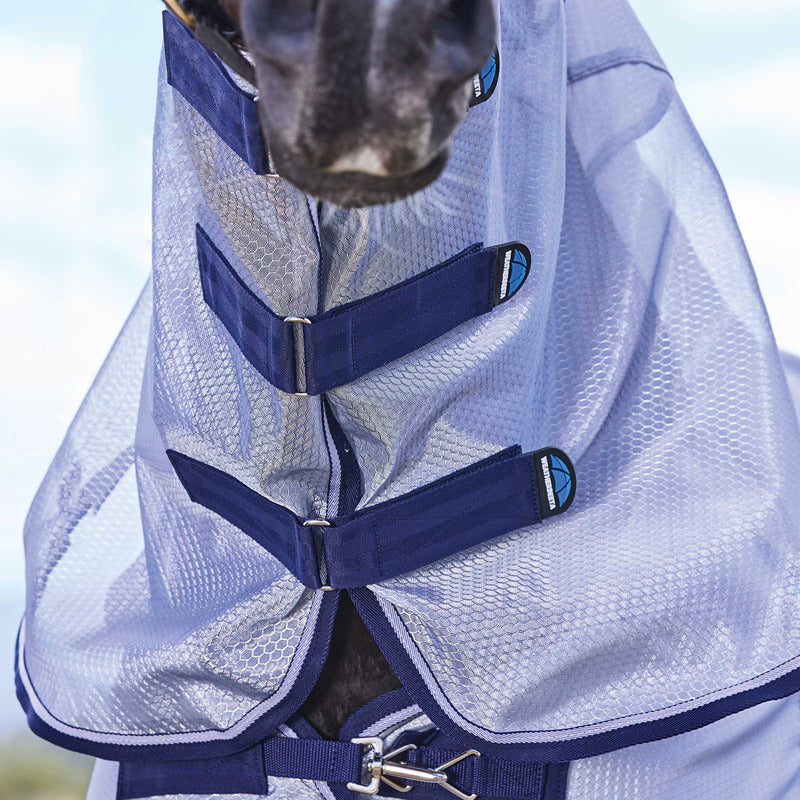 Close-up of a horse in the Weatherbeeta Comfitec Hexi Shield Fly Rug, silver/navy/white.