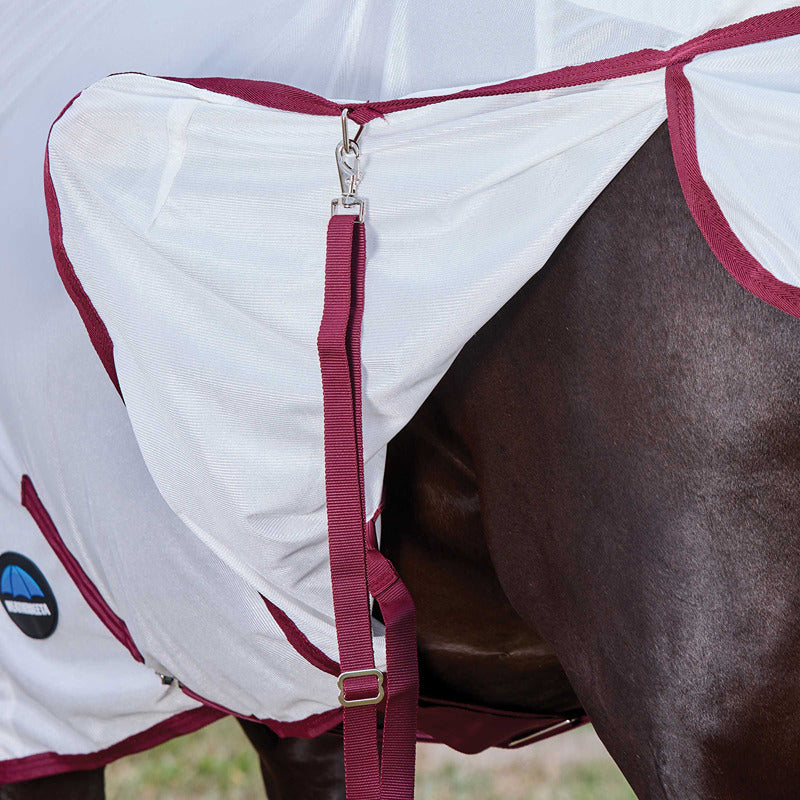 Weatherbeeta Comfitec Essential Fly Rug White/Burgundy combo neck shown with clip and strap detail.
