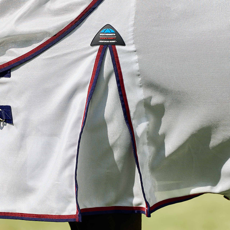 Close-up of Weatherbeeta Comfitec Airflow Fly Rug in Grey/Navy/Burgundy with WaterTest label.