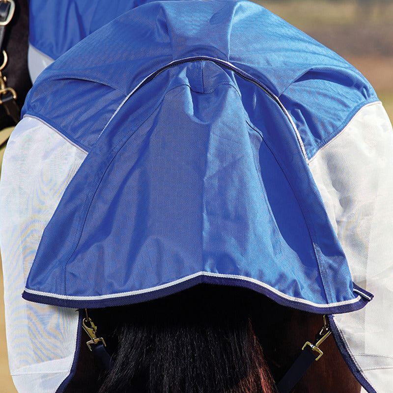 Weatherbeeta ComFiTec Duo Shield fly rug (blue/silver/navy) covers your horse’s ears and head.