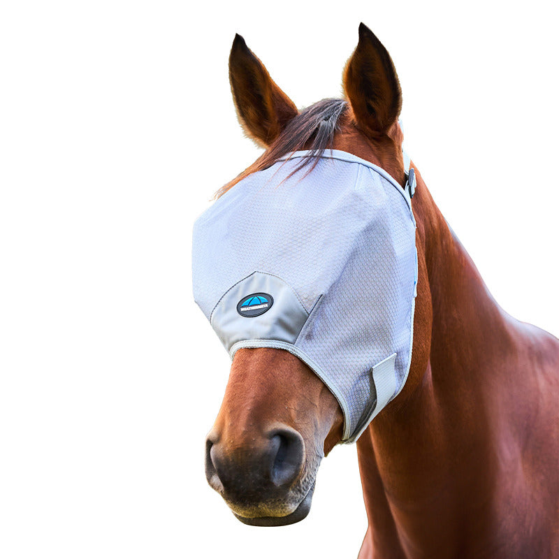 A brown horse wears the Weatherbeeta Comfitec Hexi Shield Duo Fly Mask Silver outdoors.