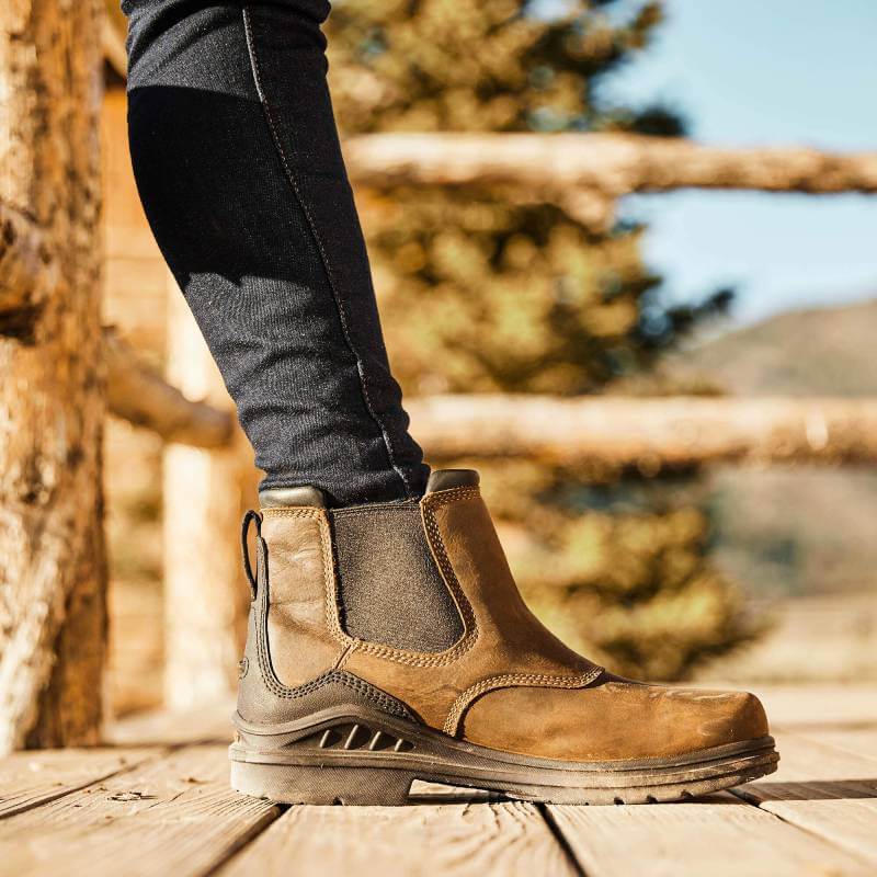 Ariat Womens Barnyard Twin Gore II Waterproof Boot in antique brown with black panels.