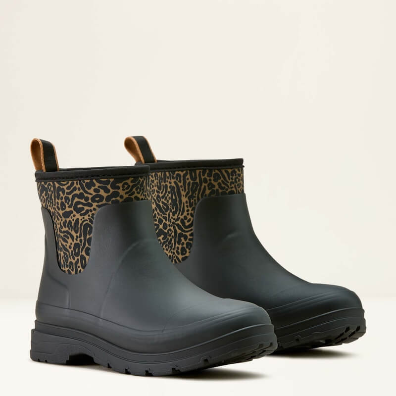 Ariat Kelmarsh Shortie Black/Ocelot Print waterproof boots with ocelot detail near the top.