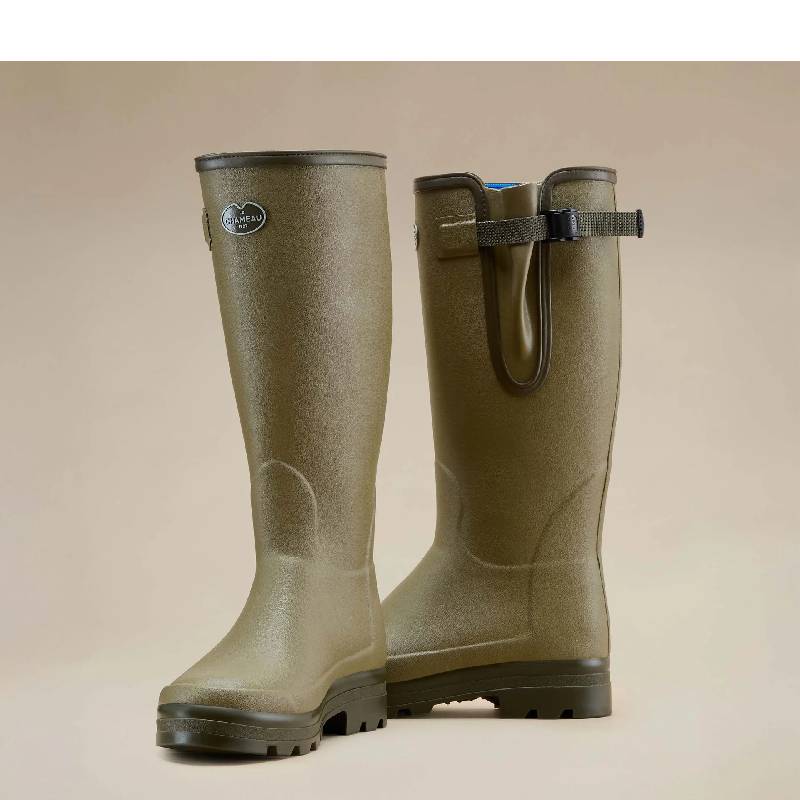 Le Chameau Vierzonord Men’s Wellingtons Vert Vierzon with adjustable straps and neoprene lining.