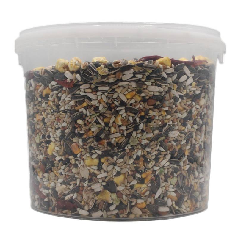 Extra Select No.1 Parrot Mix Bucket 3Ltr for indoor birds with seeds and nuts.