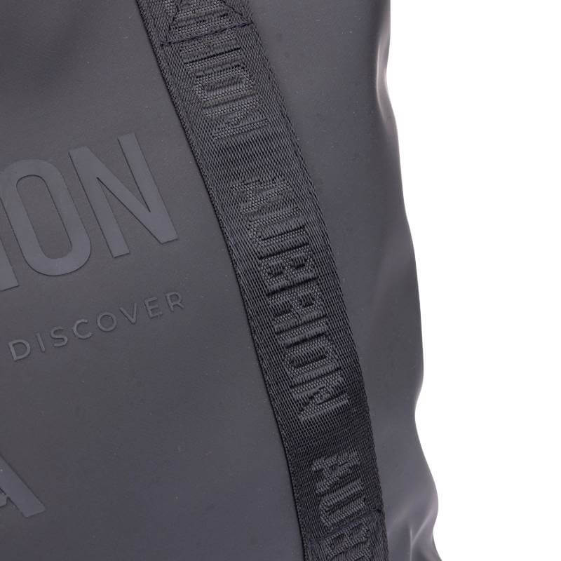 Close-up of the Aubrion React Tote Bag Black with a textured strap and embossed branding.