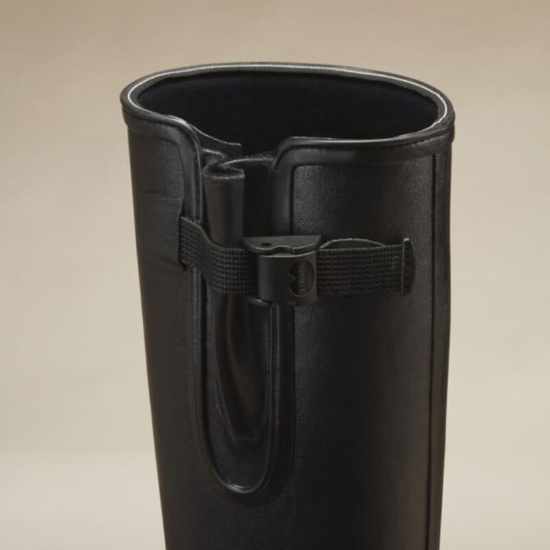 Close-up of Le Chameau Vierzonord Women's Neoprene Lined Boot Noir with strap and buckle.