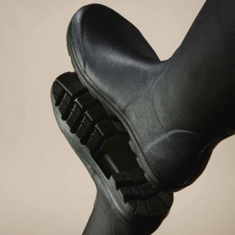 Le Chameau Vierzonord Womens Neoprene Lined Boot Noir shown with textured soles.