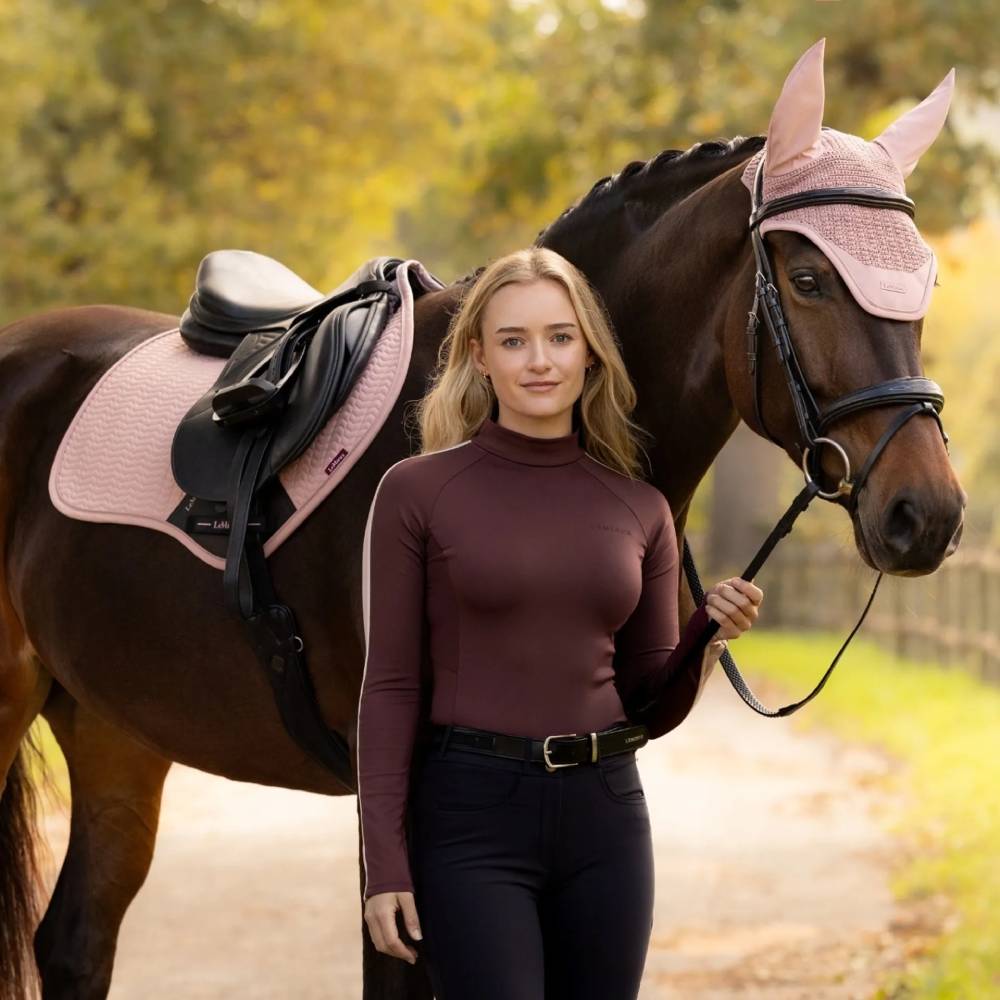 LeMieux Essence Close Contact Square Saddlepad Wild Rose