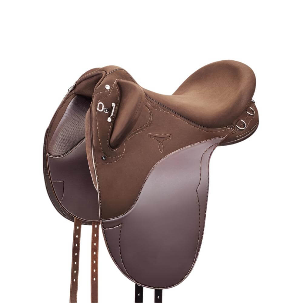 Wintec Pro Stock Hart Saddle: Durable brown leather with metal fittings and stitched details.