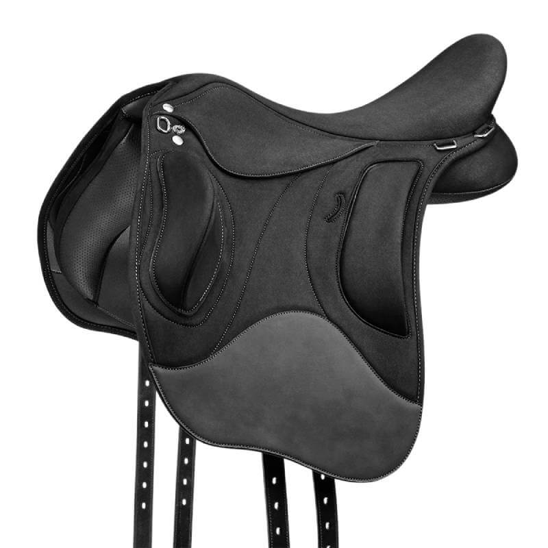 Wintec Pro WIDE Endurance Black saddle, side view, for wide horses with detailed stitching.