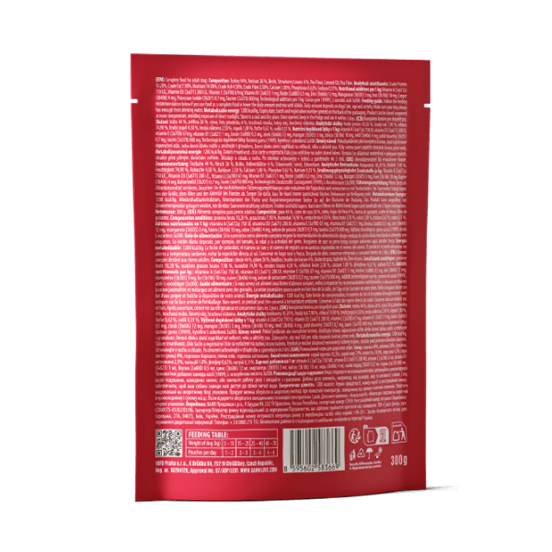 Carnilove Turkey & Venison with Strawberry Leaves Dog Food Pouch 300g for adult dogs.