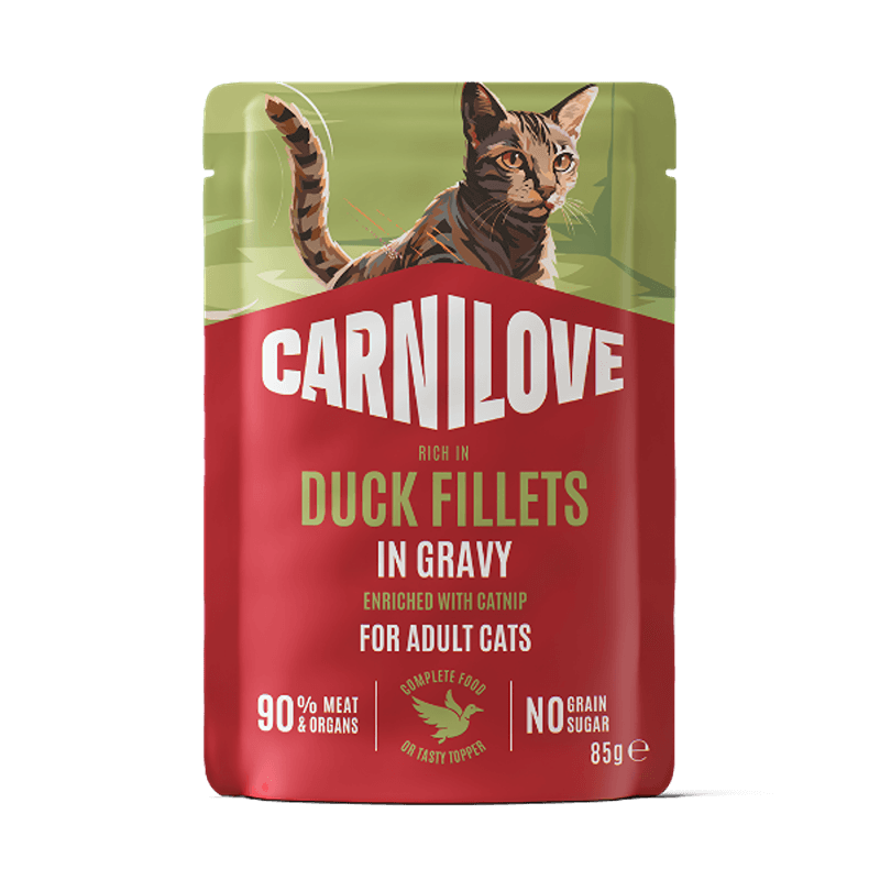 Carnilove Gravy Duck with Catnip Cat Food 85g pouch features a cat illustration on the label.