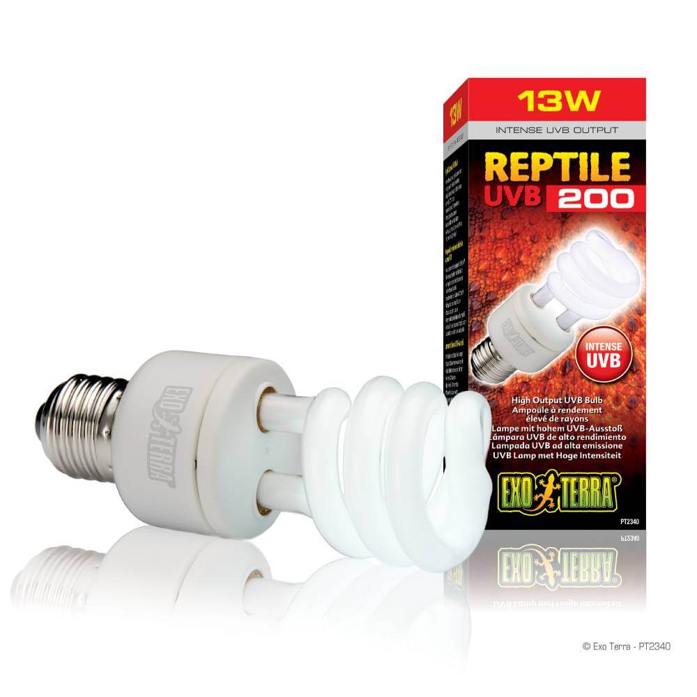 Exo Terra Extreme UVB Compact Lamp 13W boosts vitamin D3 for reptiles; includes packaging.