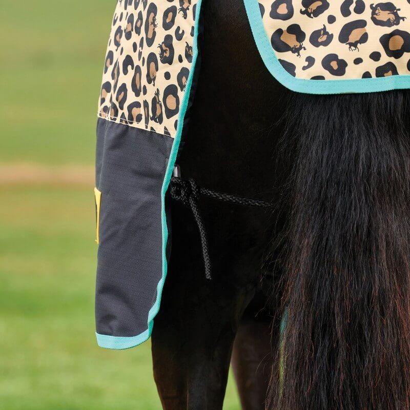 Saxon Defiant 600D Standard Neck Medium Weight Turnout Rug 200G Leopard Print