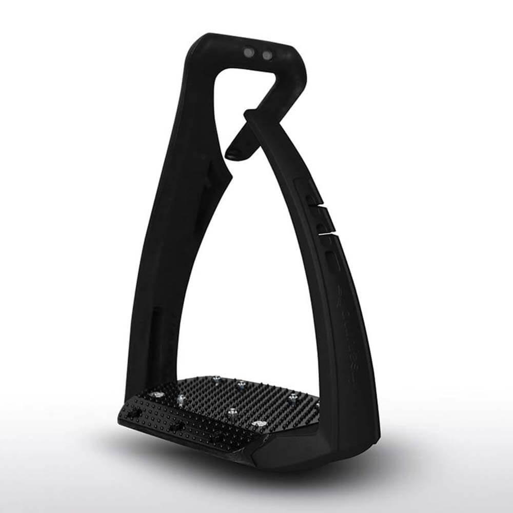 A black Freejump Soft'Up Pro+ stirrup with textured footrest shown on a white background.
