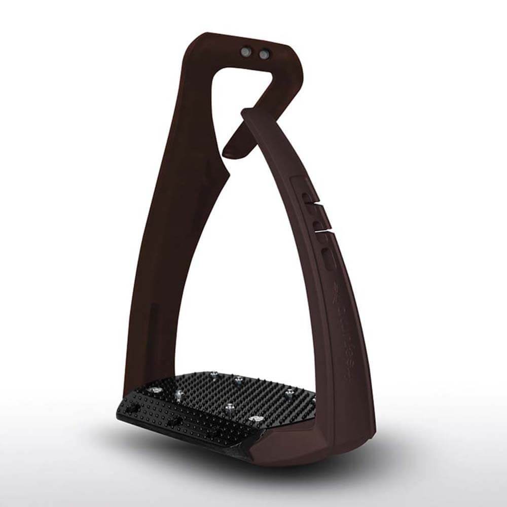 A brown Freejump Soft'Up Pro+ Stirrup with black footrest, shown on a white background.
