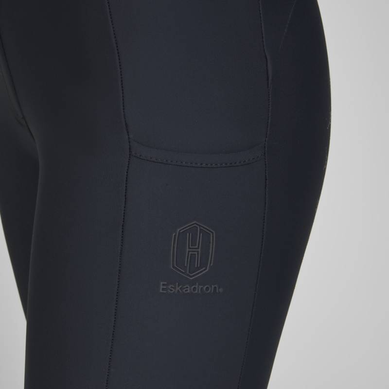 Close-up of Eskadron Heritage Cosy Riding Tights Black with full grip and side logo pocket.