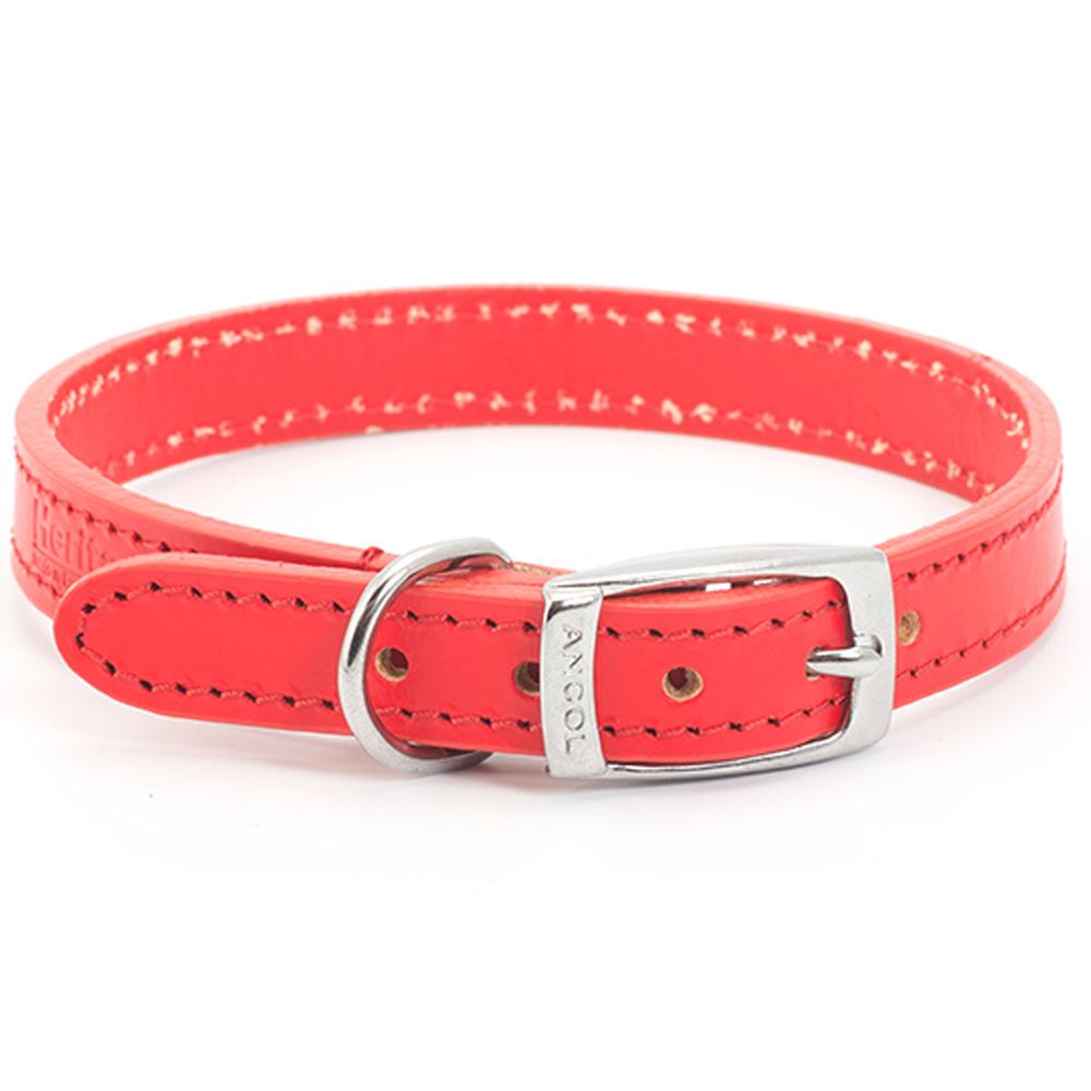 Ancol Handsewn Leather Collar with metal buckle and detailed stitching by Ancol.