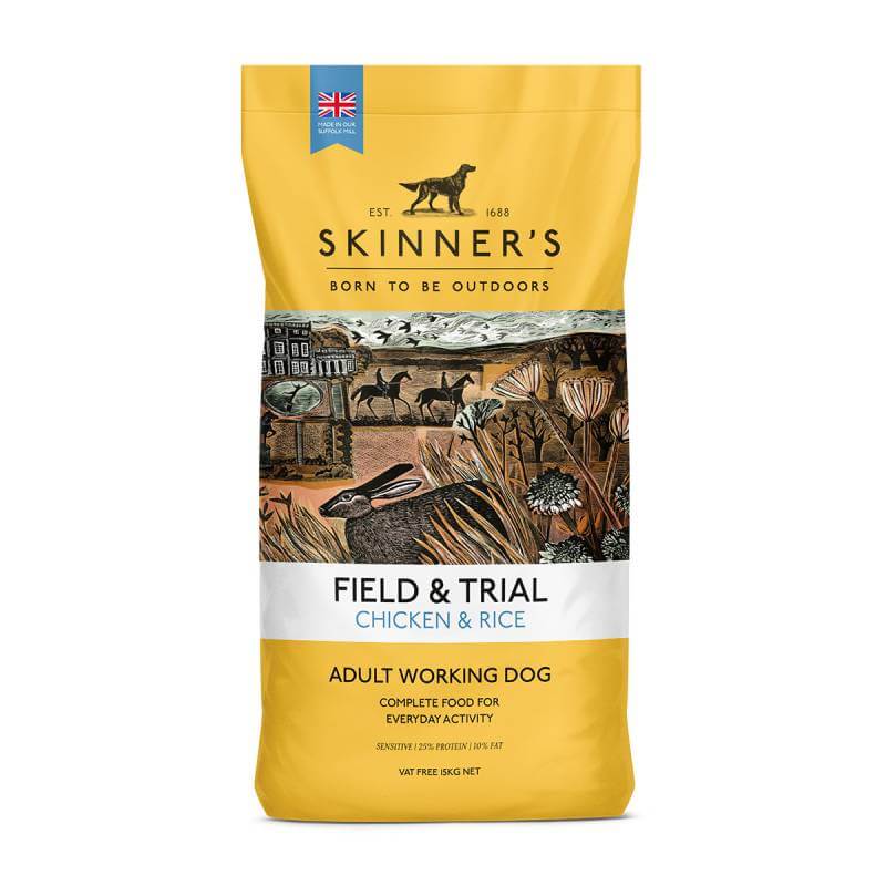 Yellow bag of Skinners Field &amp; Trial Chicken &amp; Rice for active, working dogs.