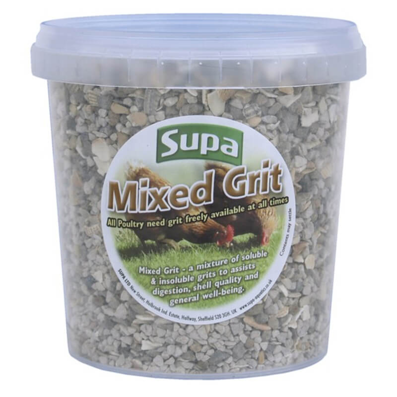 Supa Mixed Poultry Grit 1Ltr: mixed grit for poultry in a clear-lidded, labeled tub.