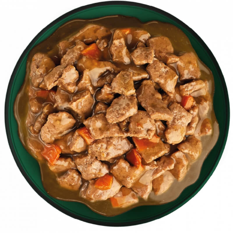 Natures Menu Hearty Stew Pouches 8x100g: chicken, carrots, and gravy in every pouch.