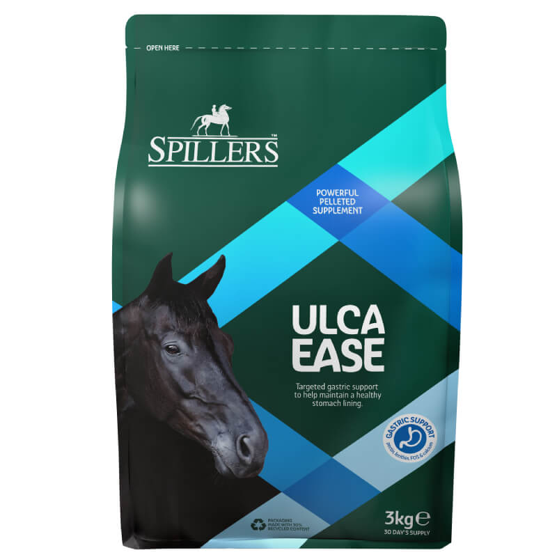 Spillers Ulca Ease Supplement 3kg for horses with a blue-green design.