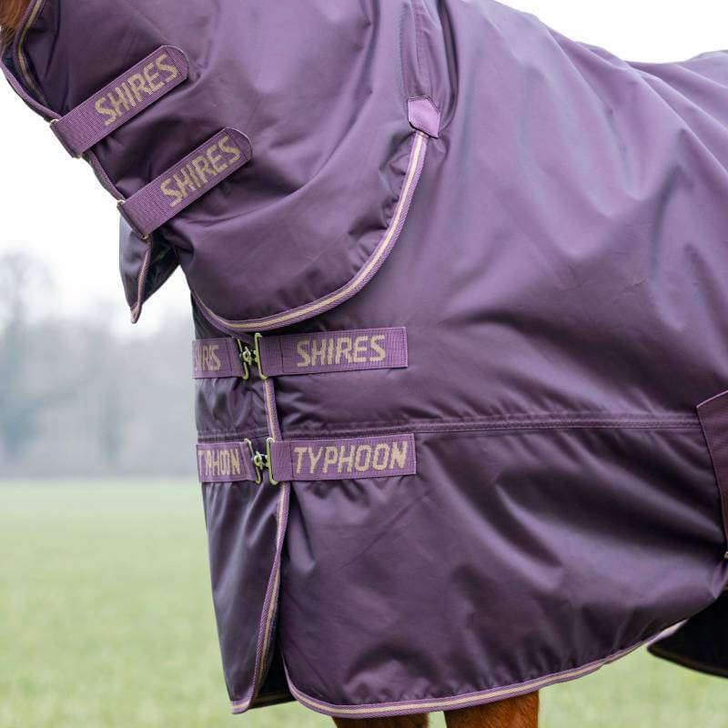 Shires Typhoon 100g Turnout Rug Combo Neck Black Cherry