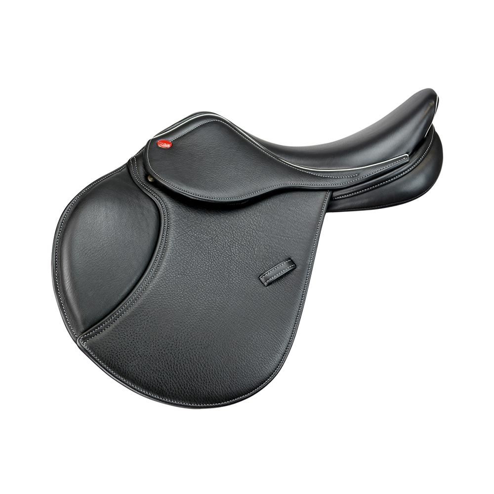 John Whitaker Barnsley Pony Saddle with interchangeable gullet on white background.