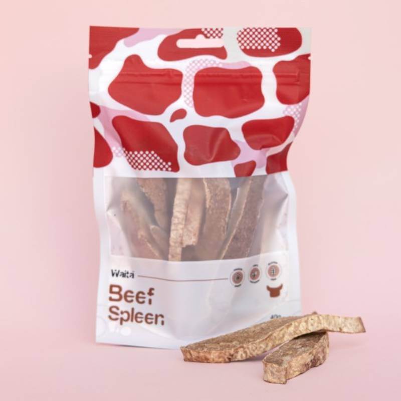 Waita Freeze Dried Beef Spleen Dog &amp; Cat 40g pouch on pink, with beef spleen slices displayed.