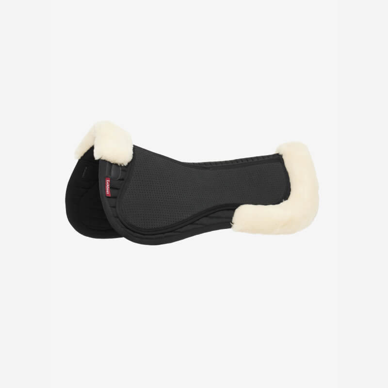 LeMieux Streamline Half Pad Black/Natural with shock-absorbing shims, by LeMieux.