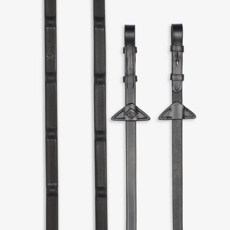 Close-up of LeMieux Ergo Grip Rubber Reins Black showing stitching, buckles, and billet ends.