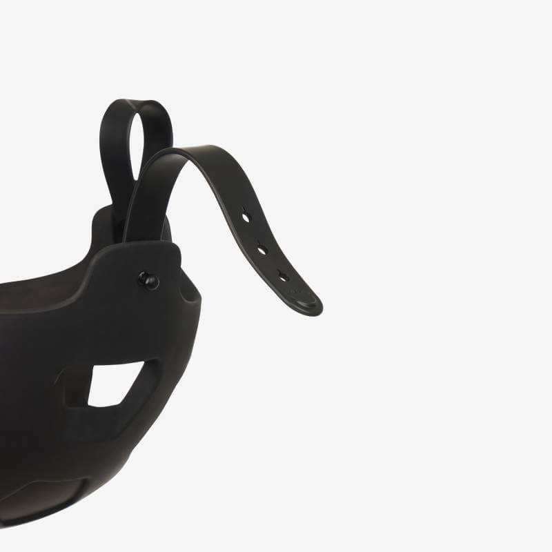 LeMieux Noma Grazing Muzzle Black with adjustable strap, vegan rubber, by LeMieux.