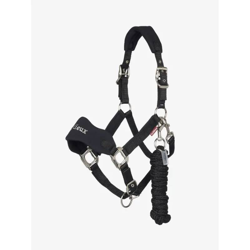 LeMieux Breakaway Vogue Headcollar Black with metal buckles and matching lead rope included.