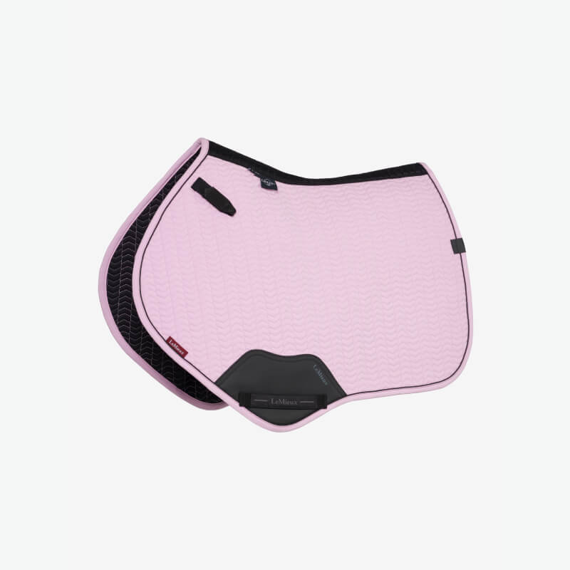 LeMieux Essence Close Contact Square Fondant saddle pad with advanced cooling technology.