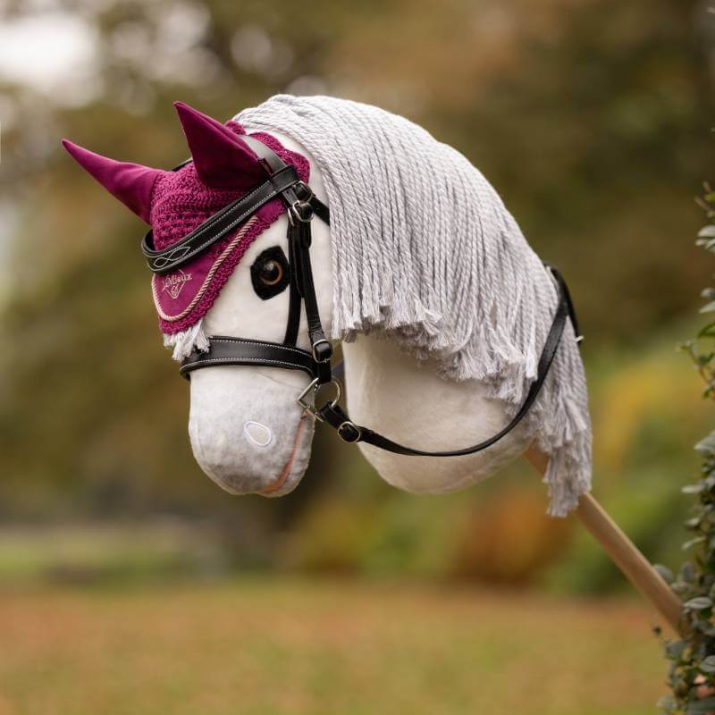 LeMieux Hobby Horse Fly Hood Blackberry is a fun equestrian accessory for your hobby horse.