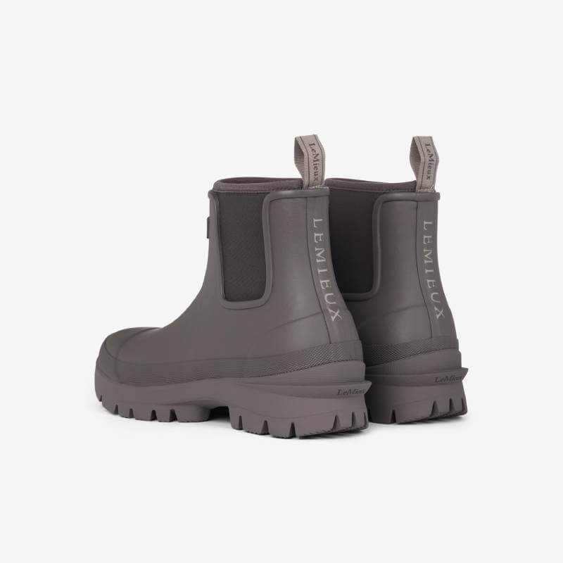LeMieux Bramshaw Chelsea Welly Cocoa boots with chunky soles, rear view on white background.