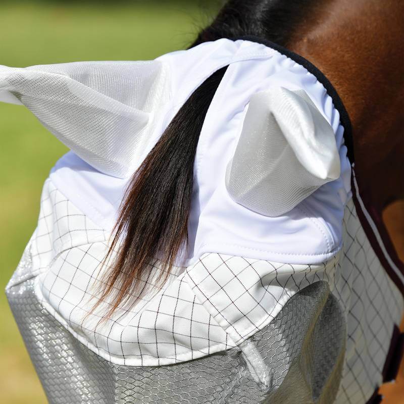 Close-up of a brown horse wearing a Weatherbeeta Hybrid Seasons Fly Mask in White/Maroon.