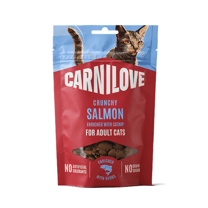 Carnilove Salmon with Catnip treats: crunchy, grain-free snacks for adult cats, 10x50g.