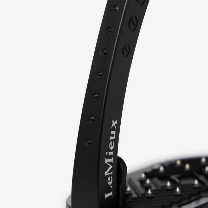 LeMieux Brilliance Vector Balance Stirrup Black