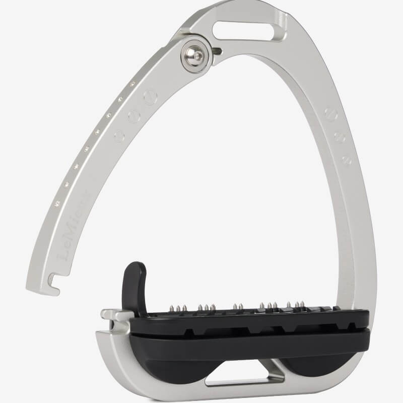 LeMieux Brilliance Vector Balance Stirrup Aluminium
